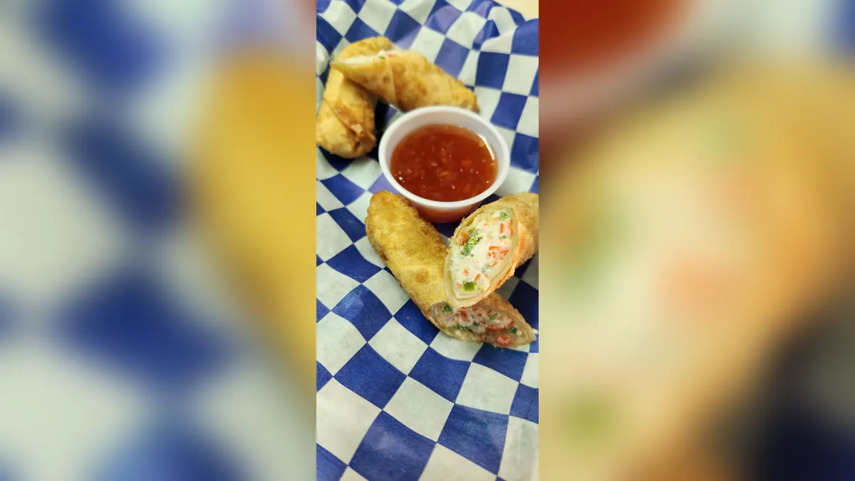Rollitos Street Food