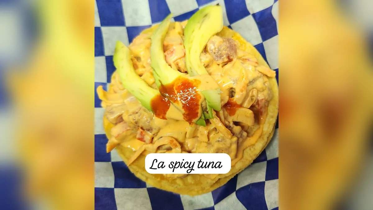 Tostada spicy tuna