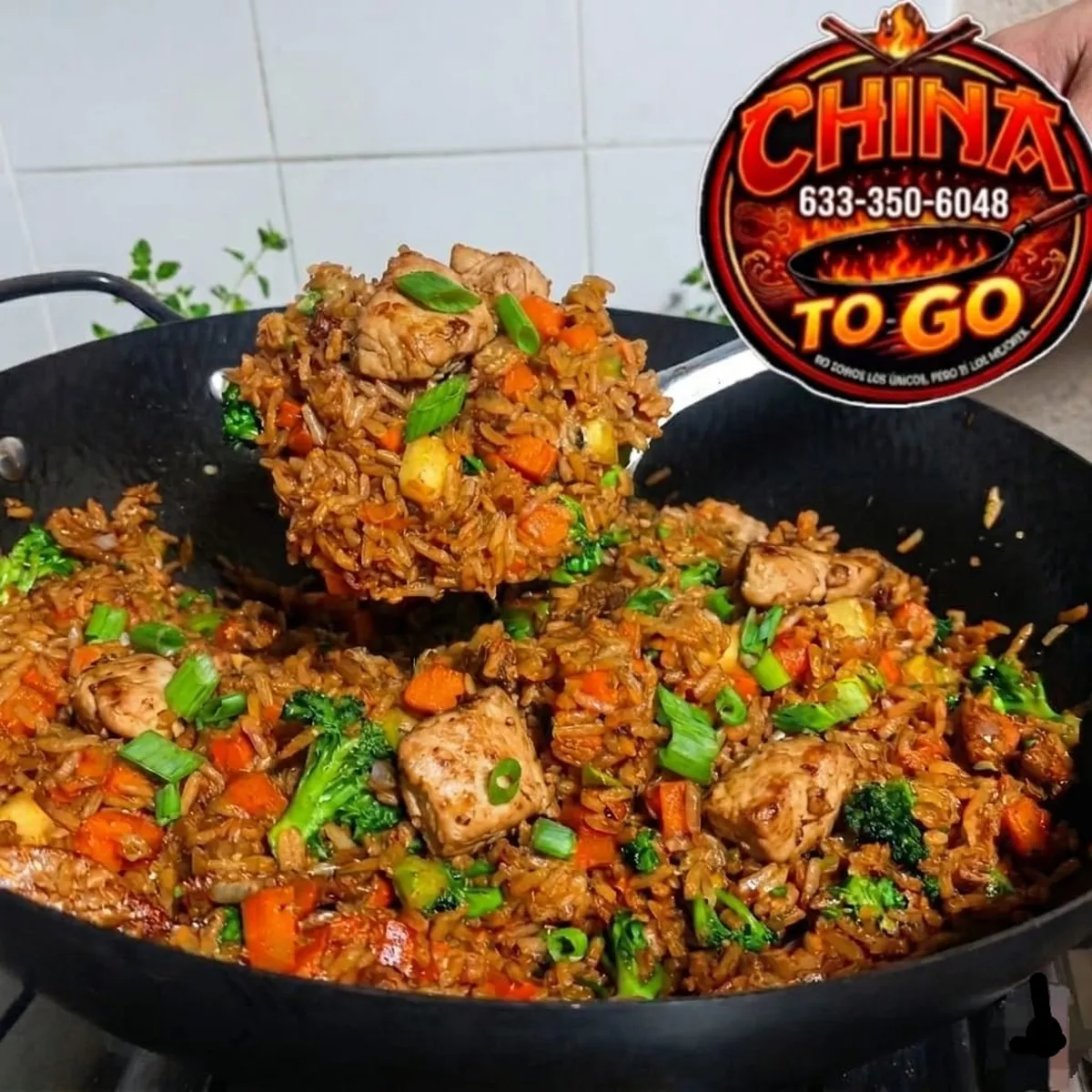 ARROZ FRITO CON POLLO